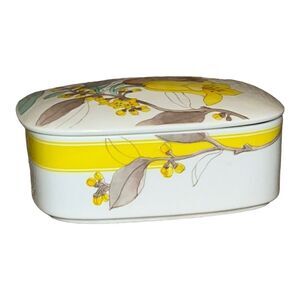 Mikasa Cinderella Lily Flower Bone China Dish with Lid FujiKaki Narumi Japan